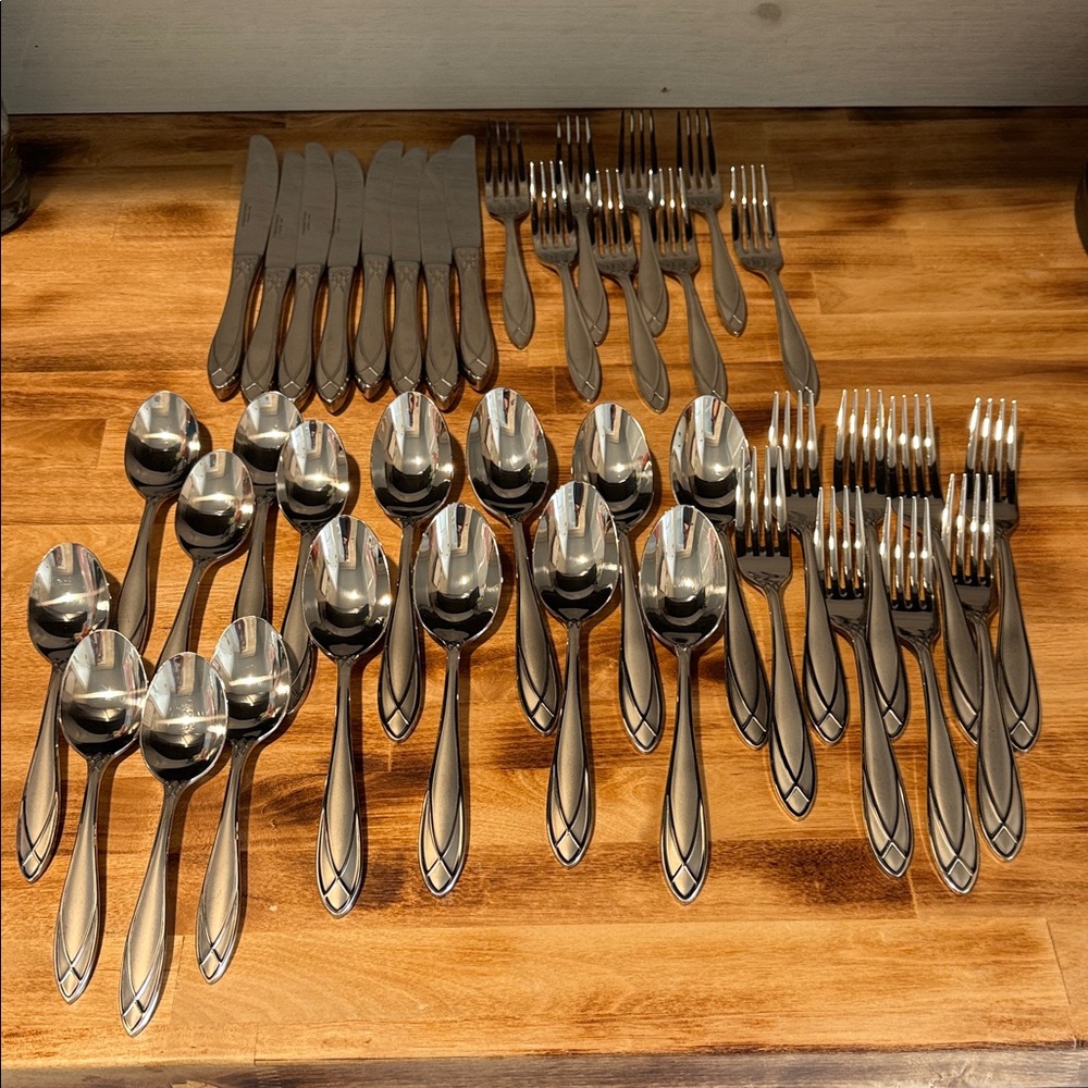 Yamazaki: Patrick Stainless Steel Set of 8